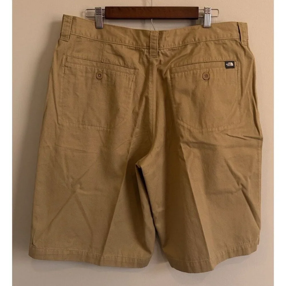 North Face Men’s Khaki Cotton Shorts 38 Hiking Tan Gorpcore NWOT